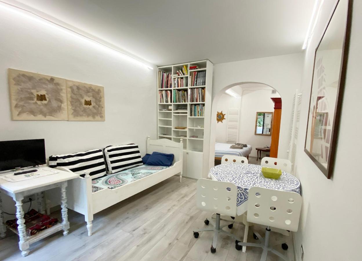 Apartamento Loft Garden In Bologna'S Heart Ospedale Rizzoli Exterior foto