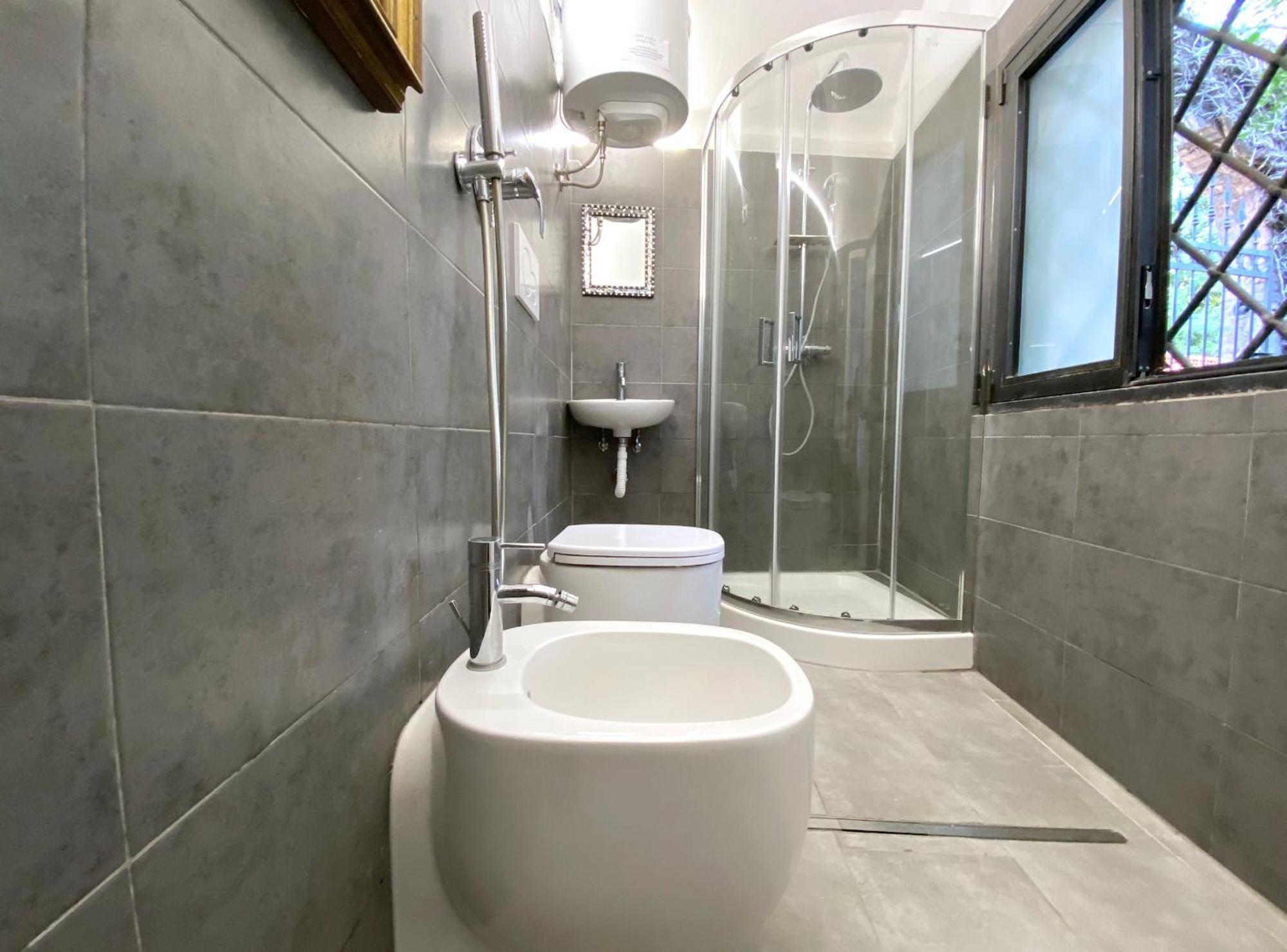 Apartamento Loft Garden In Bologna'S Heart Ospedale Rizzoli Exterior foto